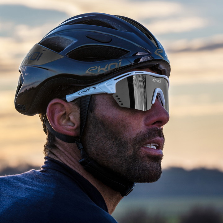 Brille EKOI PERSOEVO4 Weiß Verspiegelt Kat3