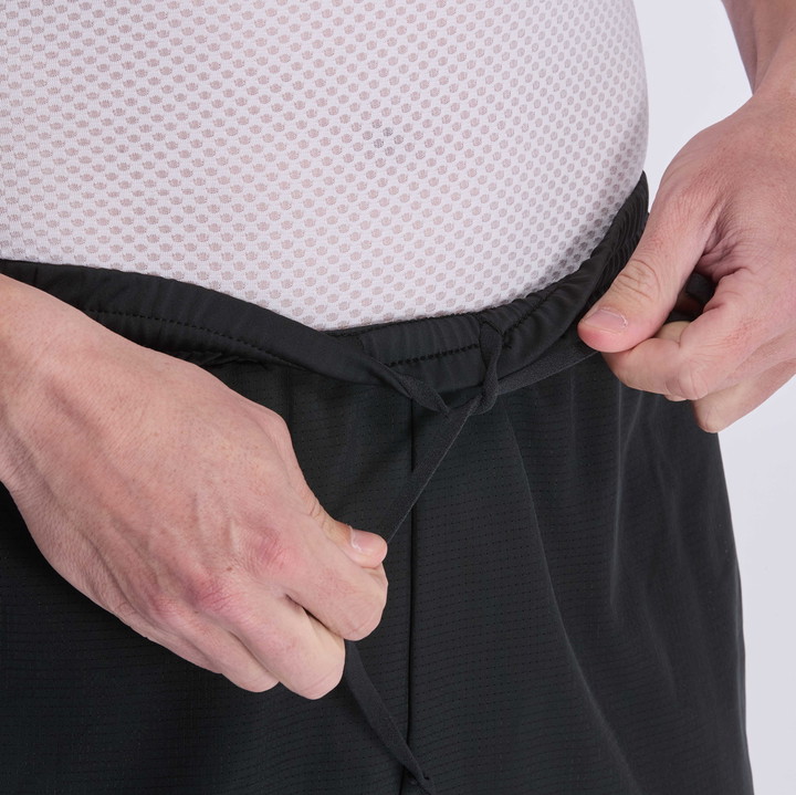Short EKOI Perf RUNNING Schwarz