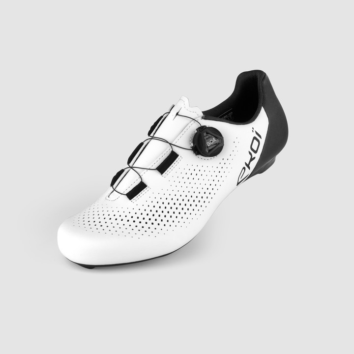 Chaussure Road S4 Black and white