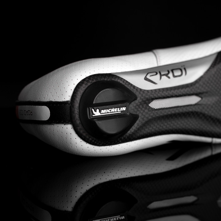 Chaussure Road C12 white PRO