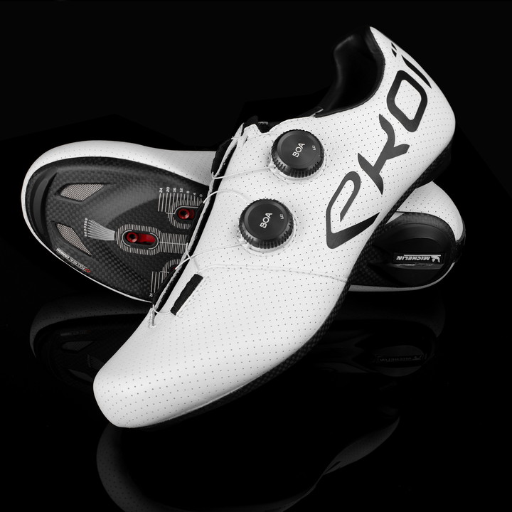 Chaussure Road C12 white PRO