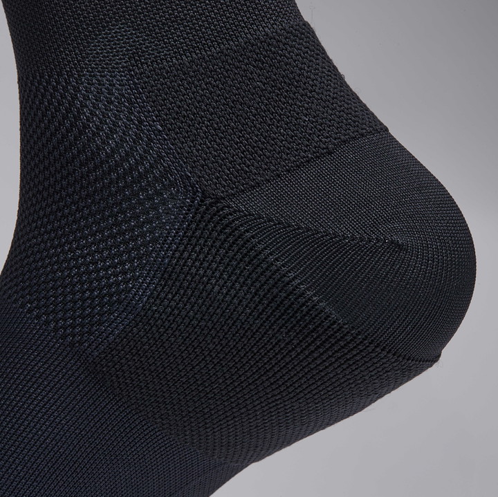 CHAUSSETTES PERF REFLECTIVE 18 cm Noir