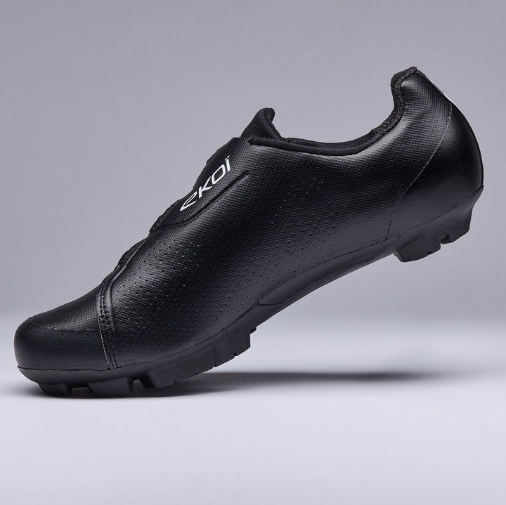 Chaussure  XC R4 Noire