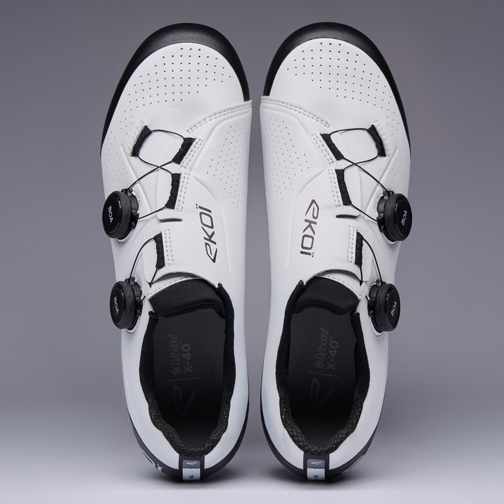 Chaussure  XC R4 Blanche&Noire