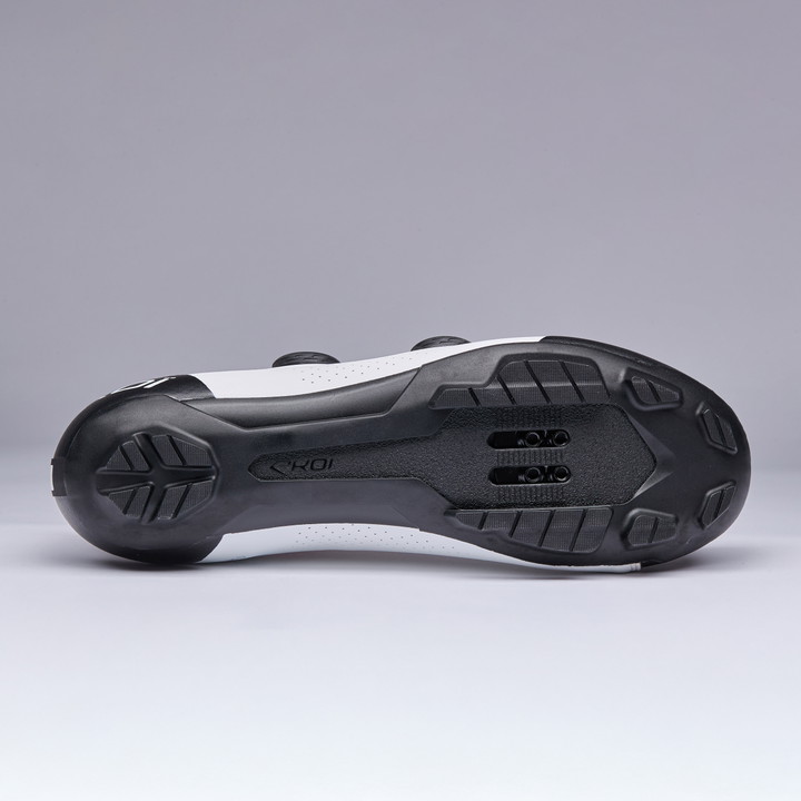 Chaussure  XC R4 Blanche&Noire