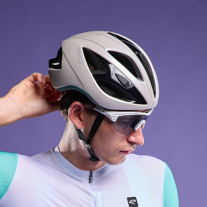 Casque EKOI AR13 SILVER METAL S25