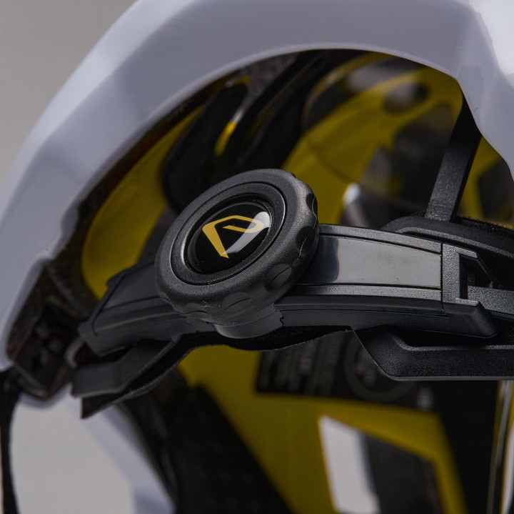 EKOI Perf ENDURO FOREST MIPS Weißer Helm
