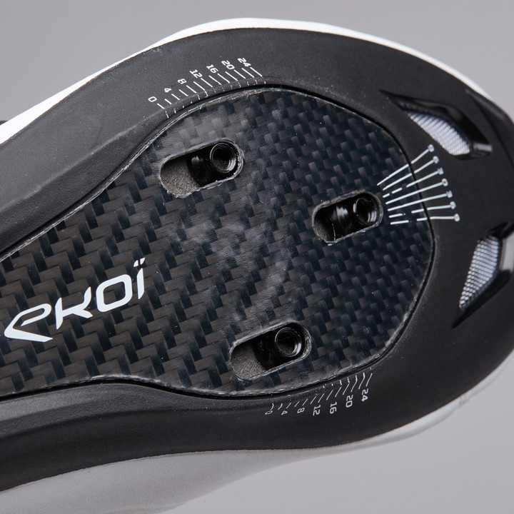 Perf Carbon Insert Light blanches