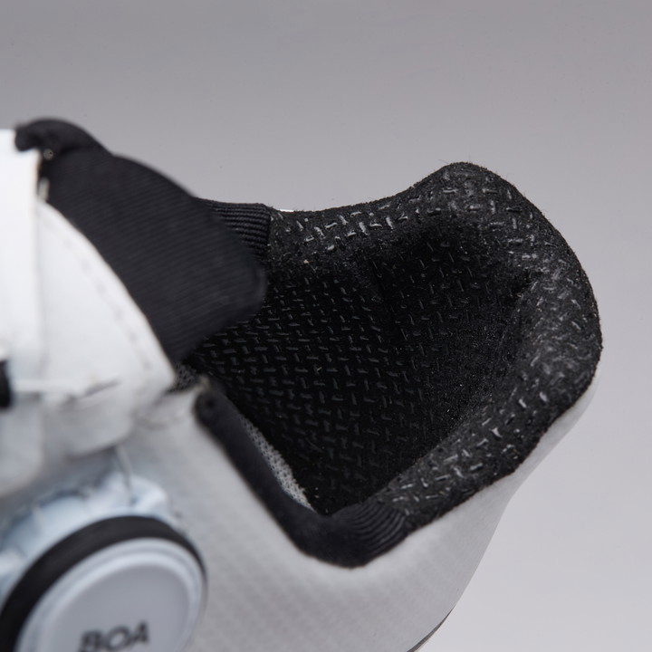 Perf Carbon Insert Light blanches