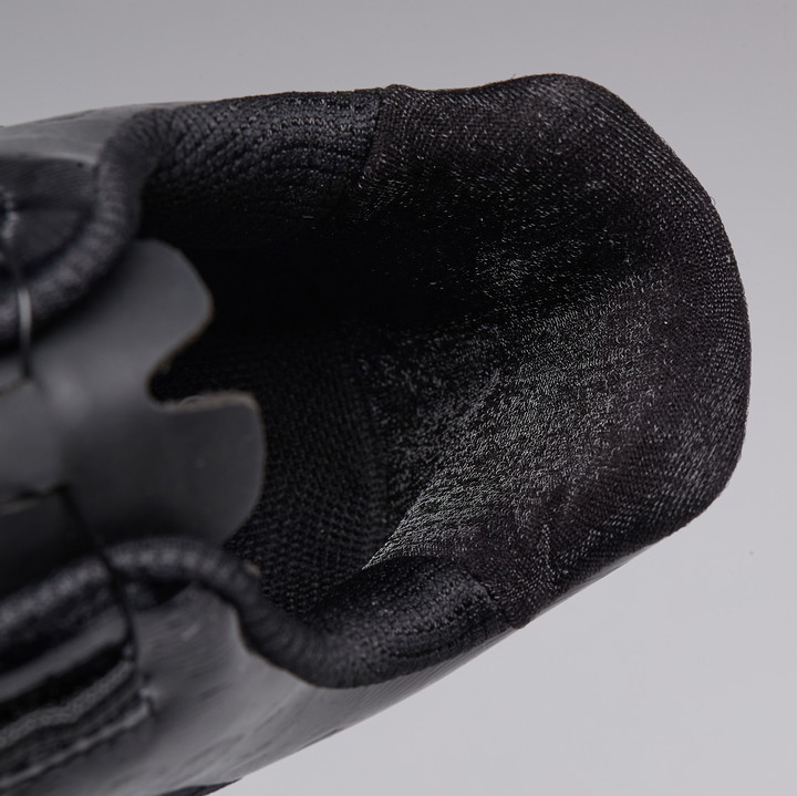ROAD CARBON TECH LIGHT - ZWART