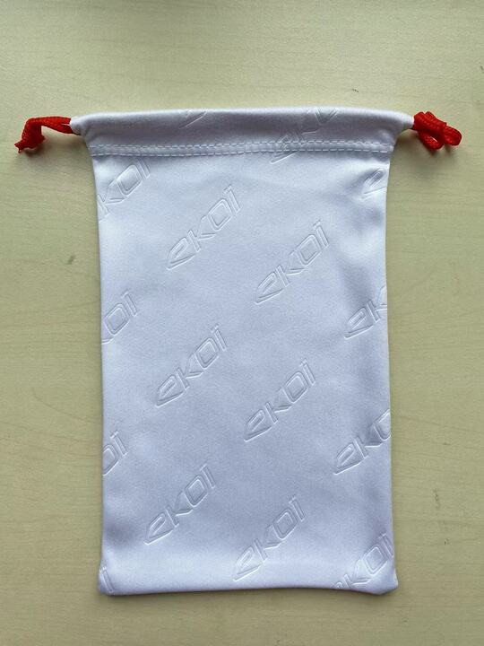 ETUI MICROFIBRE BLANC_ROUGE EKOI