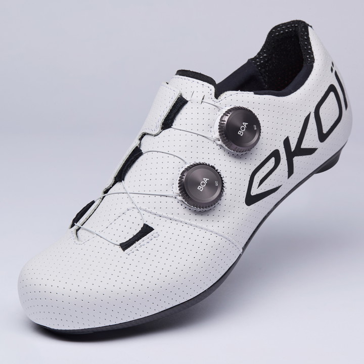 C12 PRO LEATHER 2025