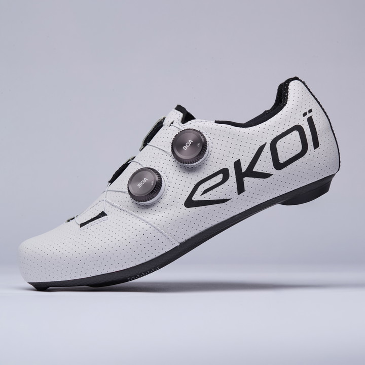 C12 PRO LEATHER 2025