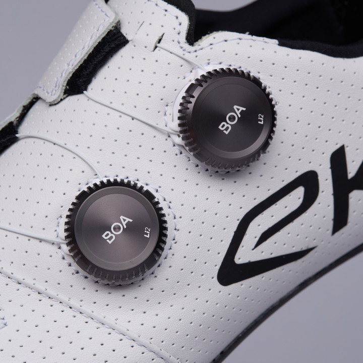 C12 PRO LEATHER 2025