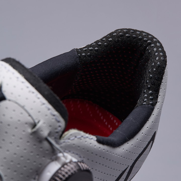 C12 PRO LEATHER 2025