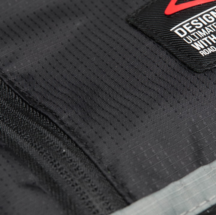 Sac Hydratation et Protection D3O EKOI Perf COMPACT BLACK