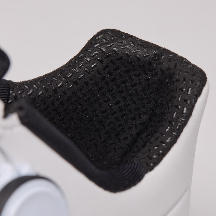 CARBON INSERT - WHITE / BLACK