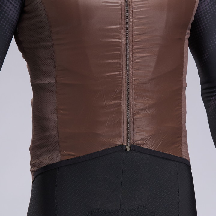 VEST EKOI PERF WINDPROOF LIGHT LASER CHOCOLATE