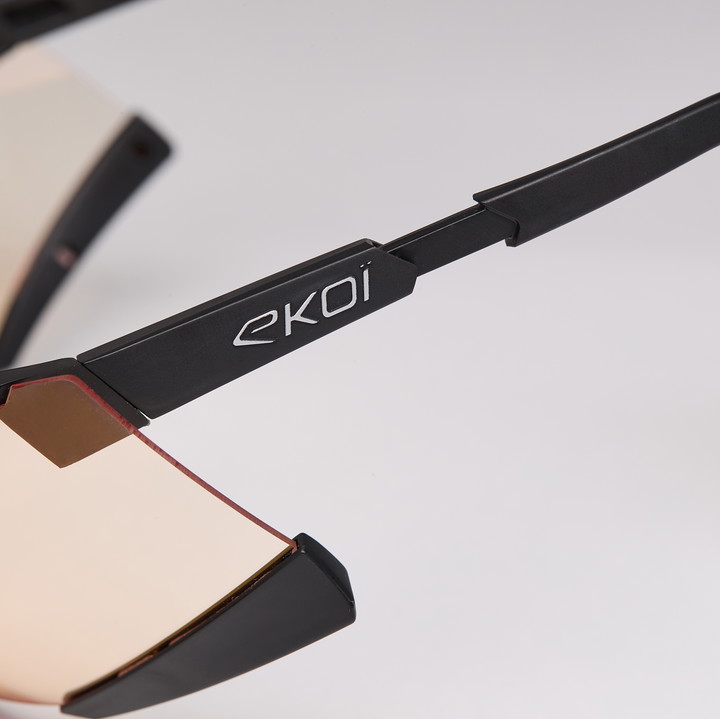 SUP 7 black silver + Zeiss AR red cat 0