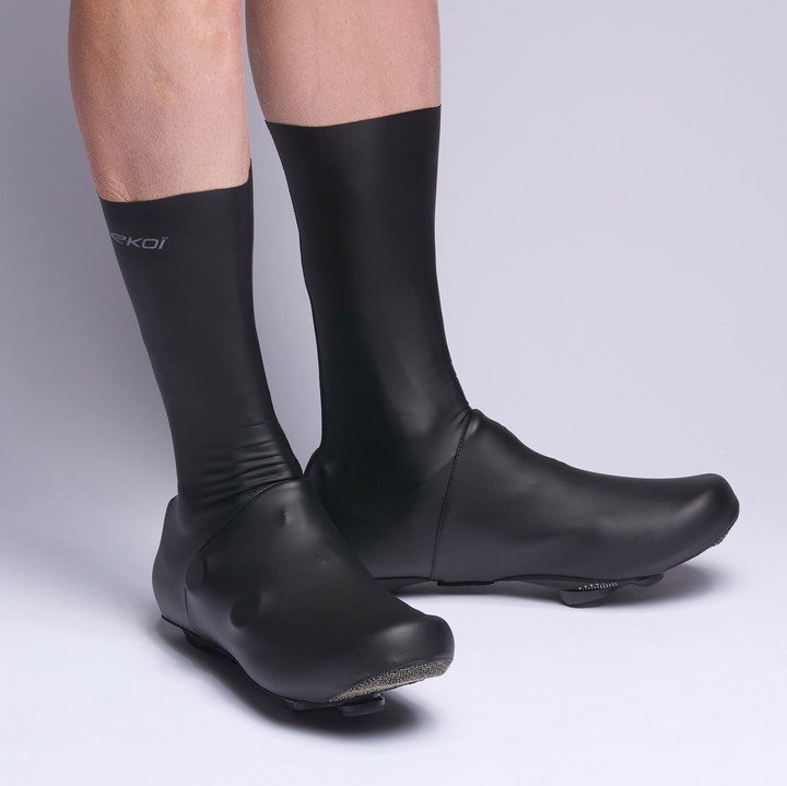 SUR CHAUSSURE EKOI RACING AERO RAIN BLACK