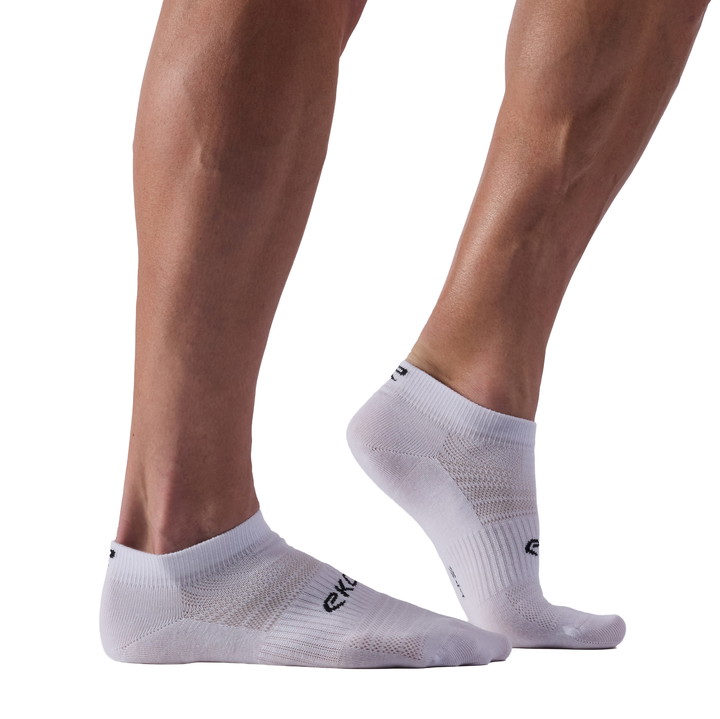 KURZSCHAFT ESSENTIALS RADSOCKEN WEISS
