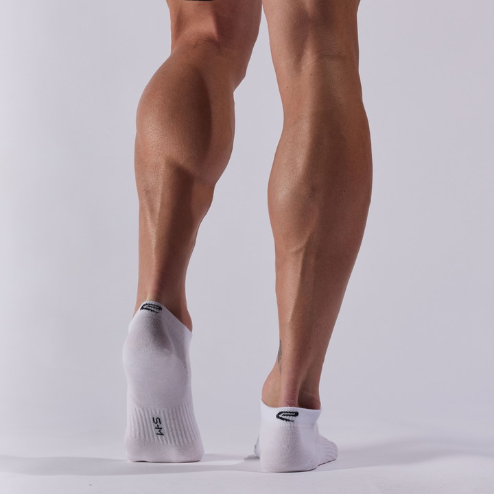 CHAUSSETTES COURTES ESSENTIALS BLANCHES