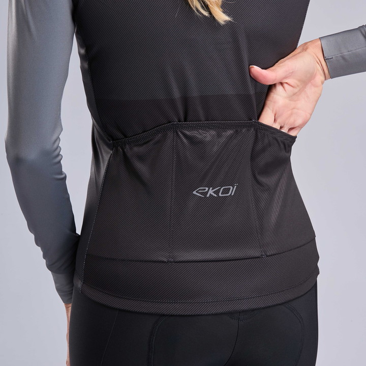 MAILLOT MANCHES LONGUES FEMME EKOI START MONOCHROME NOIR