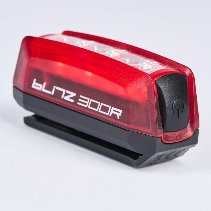 FEU ARRIERE  POWERFUL 300 LUMENS