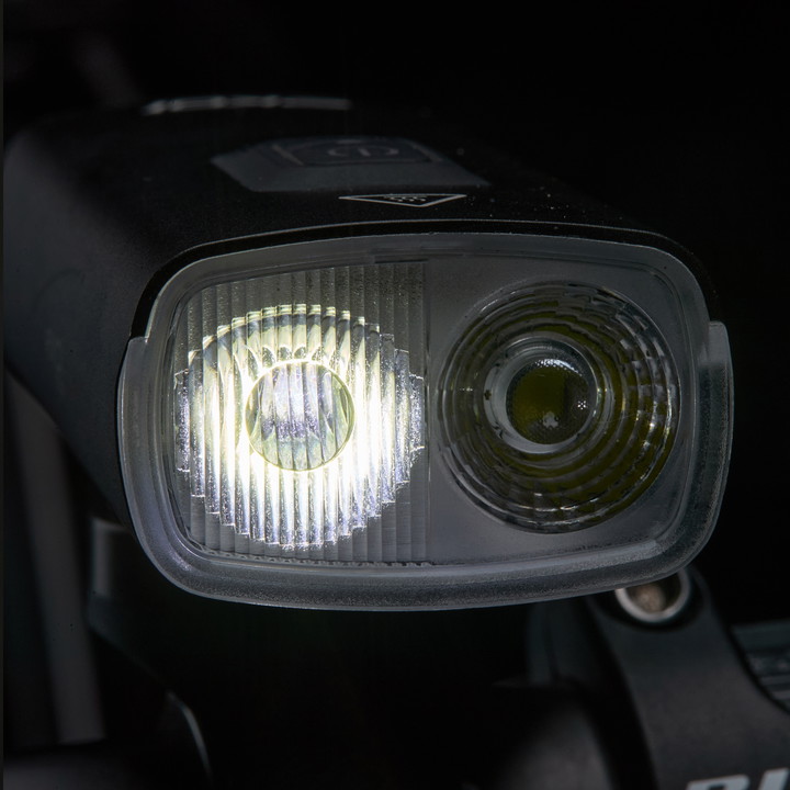 FEU AVANT POWERFUL BIKE LIGHT 2600 LUMENS
