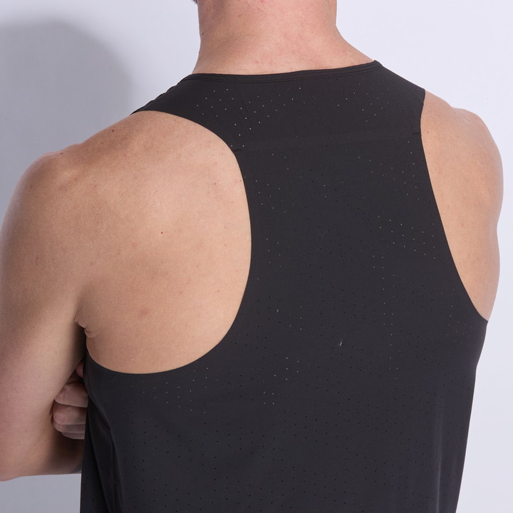 MAILLOT SIN MANGAS EKOI RUN PERF AIRFLOW NEGRO