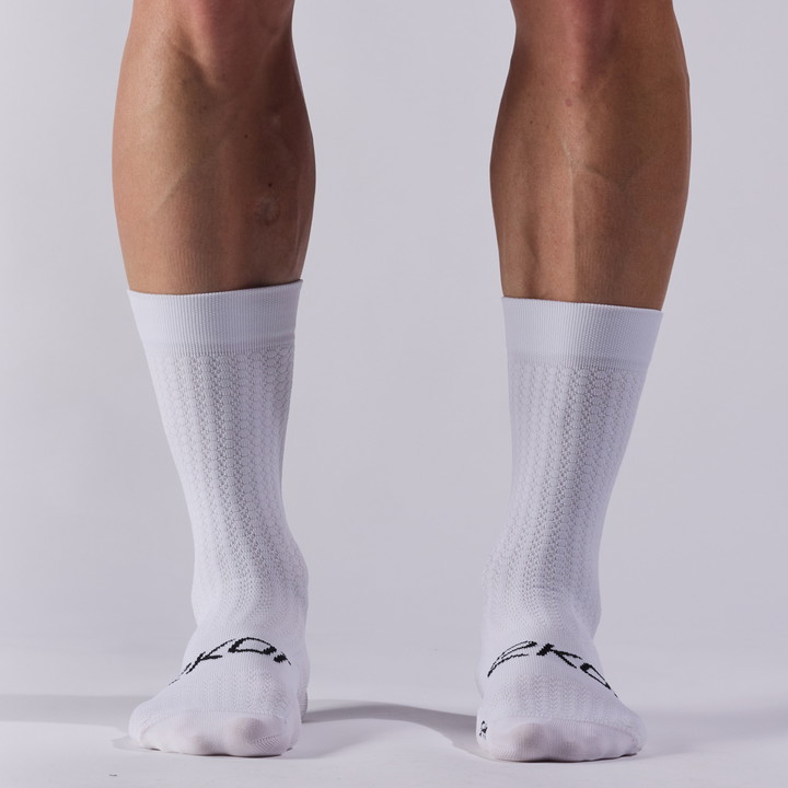 CHAUSSETTES VELO EKOI PERF ALLSEASON 18 BLANC