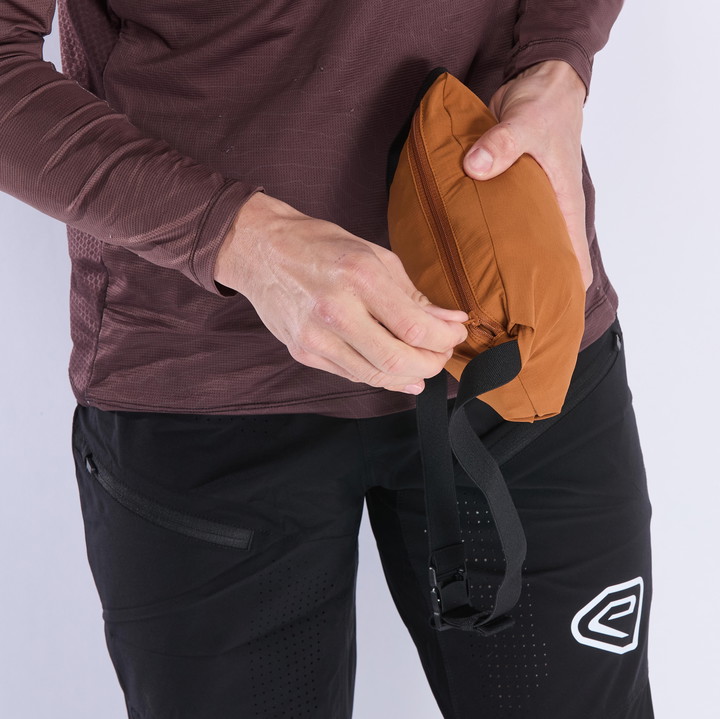 VESTE COUPE-VENT POCKET EKOI PERF RUSH CARAMEL