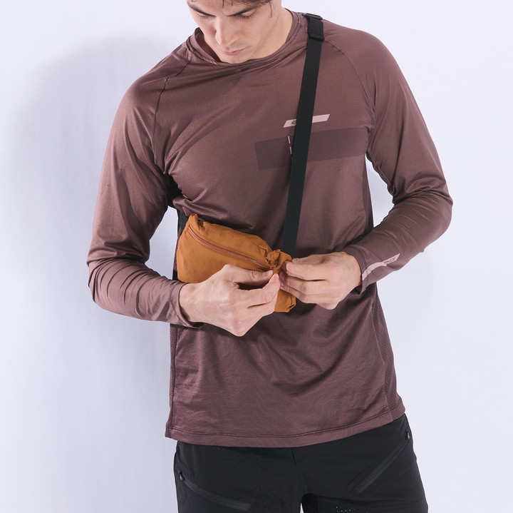 VESTE COUPE-VENT POCKET EKOI PERF RUSH CARAMEL