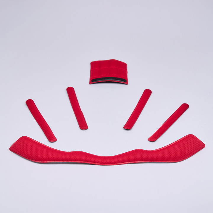 Mousse Casque EKOI Perf Crystal 6mm rouge