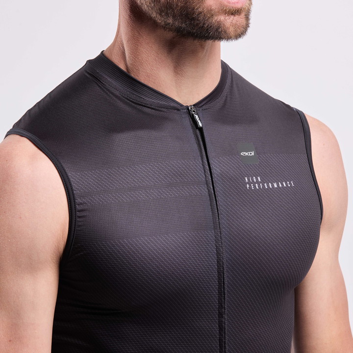 Maillot EKOI Perf STREAMLINE sin mangas Negro