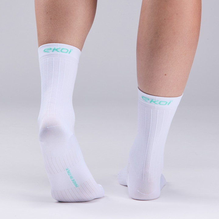 CHAUSSETTES FEMME EKOI PERF DYNAMIC LINE MENTHE 16cm