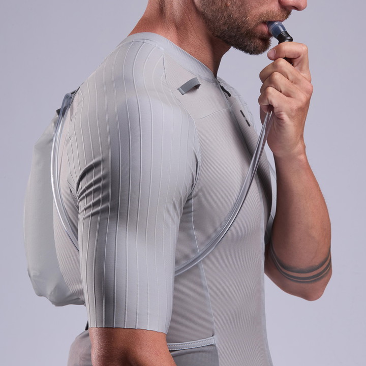 Maillot ultra distance EKOI CARGO HYDRA 1L Taupe