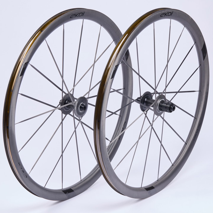 Paire de Roues EKOI RR-35 ULTIMA Full Carbone Super Light