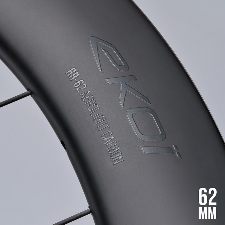 Paire de Roues EKOI Racing RR-50 AEROLIGHT CARBON SILVER LTD moyeu silver SHIMANO
