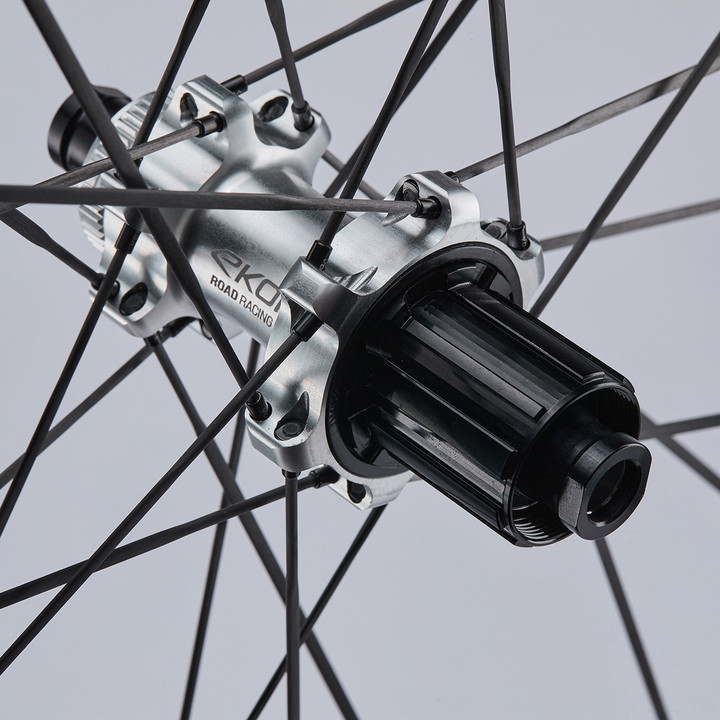 Paire de Roues EKOI Racing RR-50 AEROLIGHT CARBON SILVER LTD moyeu silver SRAM
